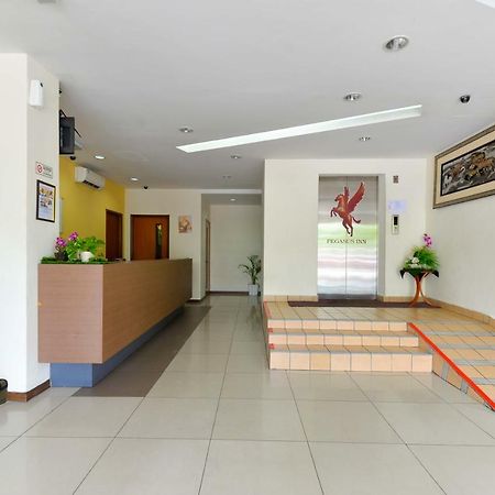 Fumah Hotel Shah Alam Exterior photo